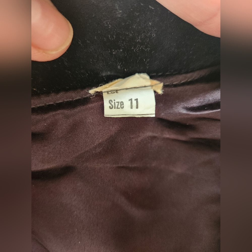 Blazer - Picture 2 of 16